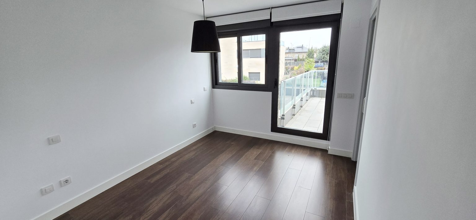 9_Dormitorio 1_Vista A_r