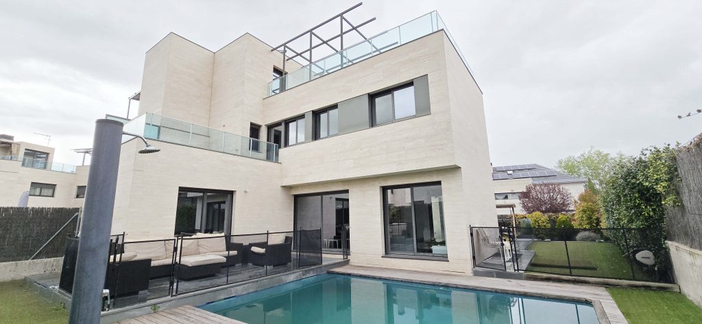 Chalet Madrid vendido Housights
